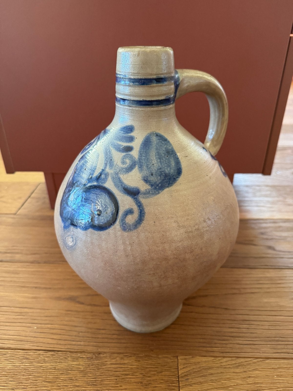 Aardewerken kruik met blauw decor, Ophalen