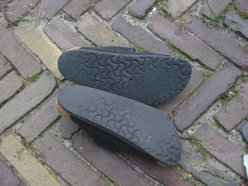 BIRKENSTOCK ARIZONA ZWART 40 NU GRATIS VERZENDING PER POST, Slippers, Verzenden, Zwart, Zo goed als nieuw