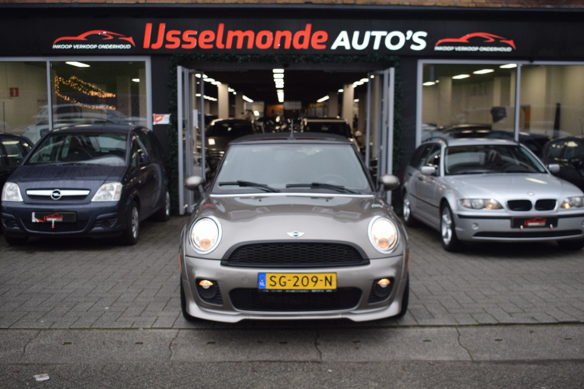 MINI Cabrio 1.6 John Cooper Works Uitvoering Airco PDC Apple, Auto's, Voorwielaandrijving, Euro 5, Gebruikt, 4 cilinders
