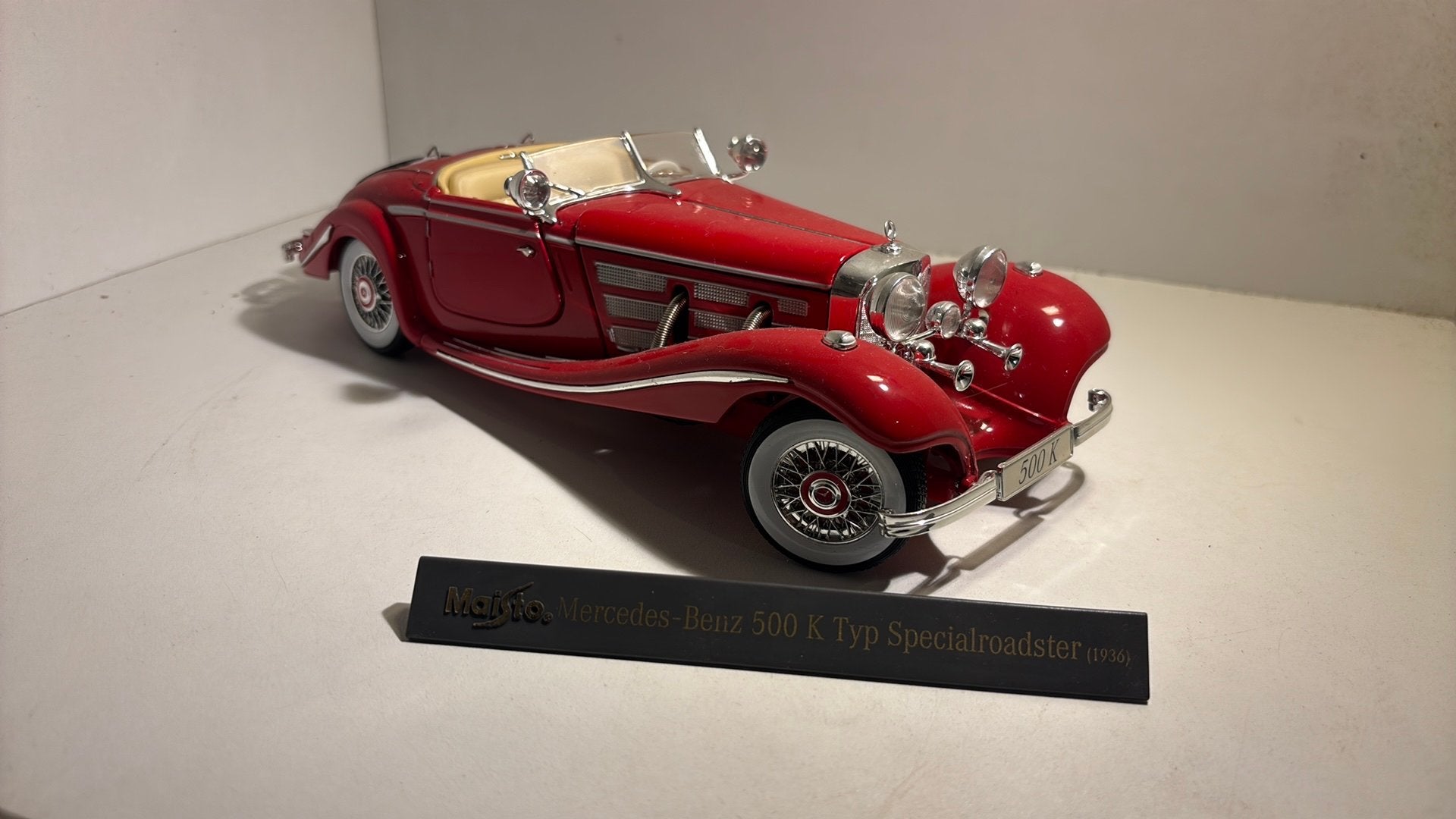 Mercedes benz 500k specialroadster 1936 maisto 1.18, Hobby en Vrije tijd, Maisto, Ophalen of Verzenden, A, A