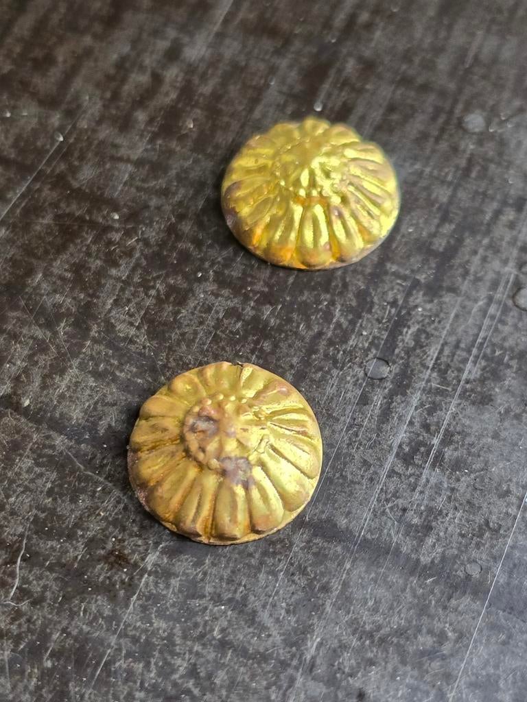2 antieke koperen afdekdopjes voor over schroef te plaatsen, Antiek en Kunst, Antiek | Koper en Brons, Ophalen of Verzenden