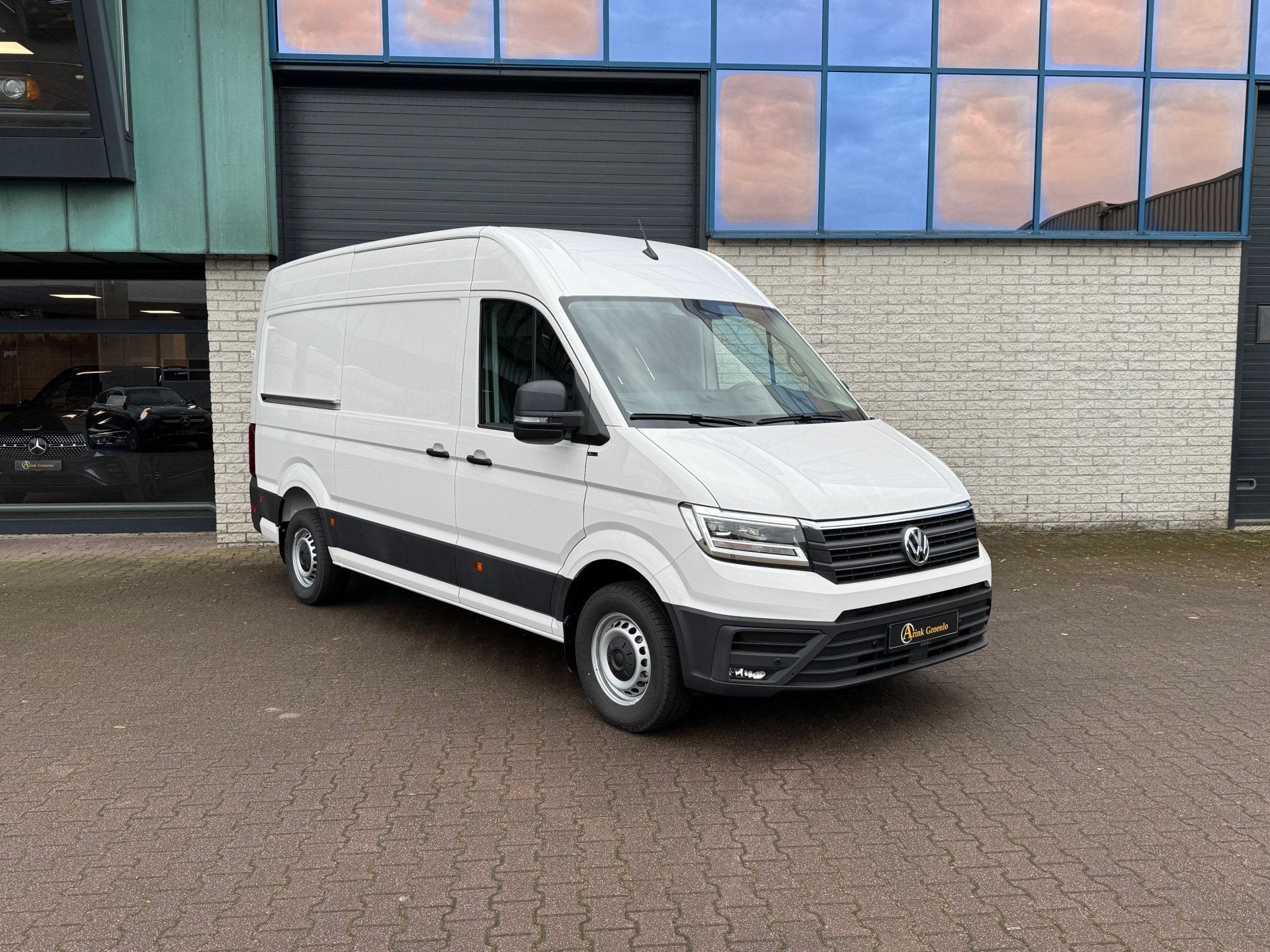 Volkswagen Crafter 35 2.0 Tdi L3H3 140Pk BPM vrij LED Koplam, 12 maanden, Gebruikt, Euro 6, 4 cilinders