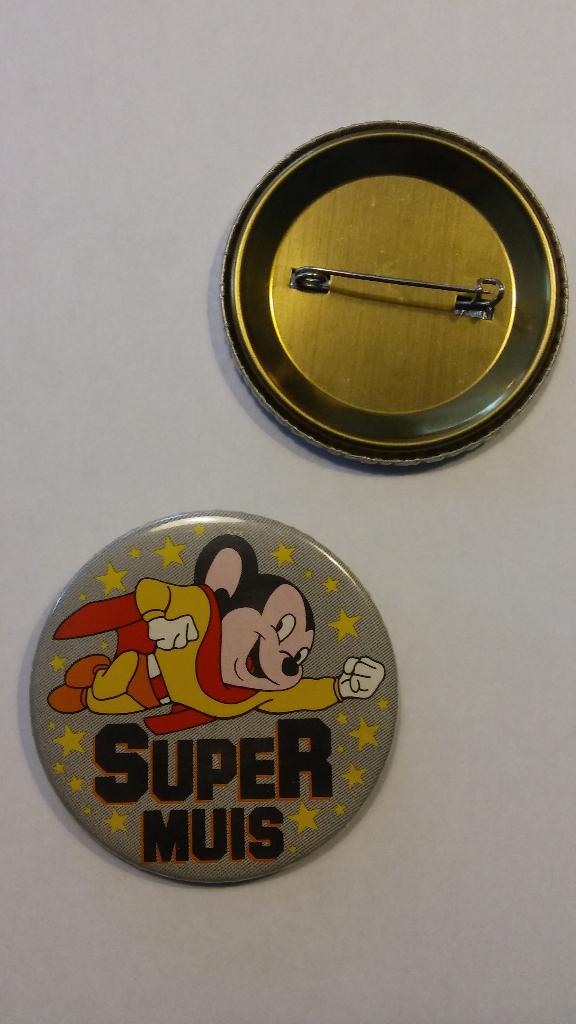 Super muis Mighty Mouse vintage tekenfilm strip button, Ophalen of Verzenden, Zo goed als nieuw, Overige onderwerpen