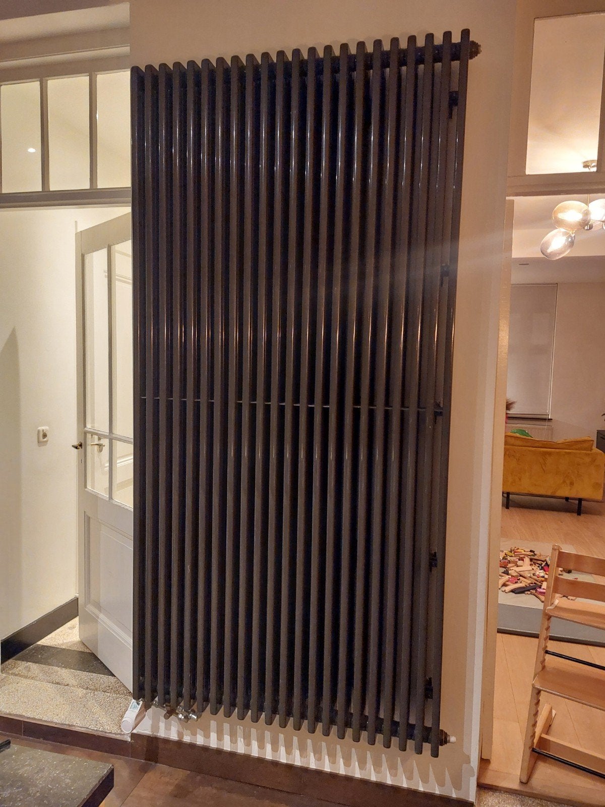 Grote antracietkleurige verticale designradiator, Ophalen, Gebruikt, Radiator, 60 tot 150 cm