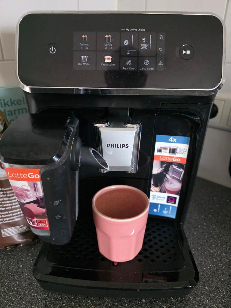 Philips latte go 2300 serie, Witgoed en Apparatuur, Koffiezetapparaten, Afneembaar waterreservoir, Koffiemachine, Ophalen of Verzenden