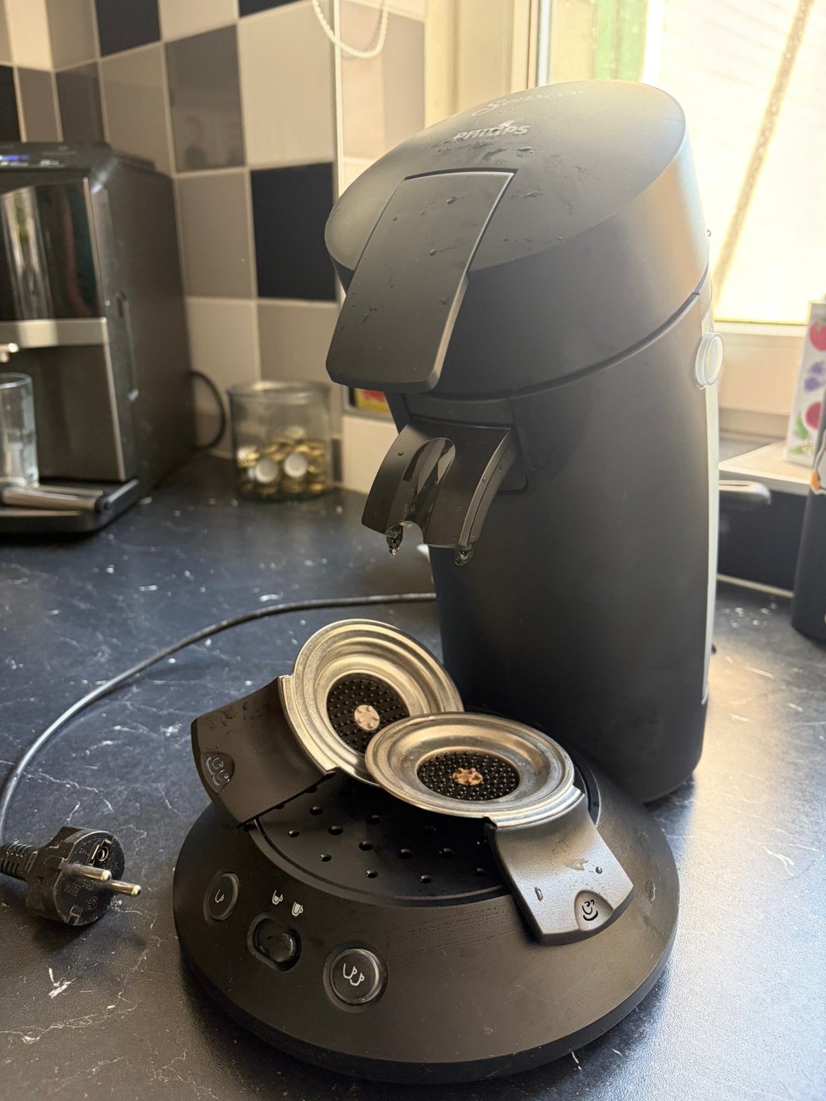 Senseo zgan, Witgoed en Apparatuur, Koffiezetapparaten, Ophalen, Zo goed als nieuw, Koffiemachine