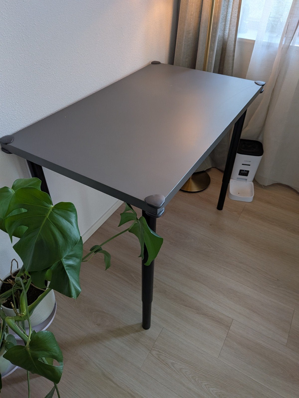 IKEA Linnmon bureau 100x60cm, verstelbare hoogte, Huis en Inrichting, Ophalen, Spaanplaat of MDF, In hoogte verstelbaar, Zo goed als nieuw