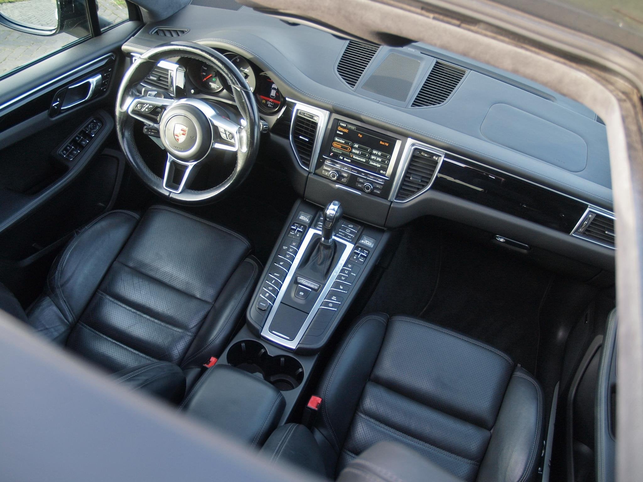 Porsche Macan 3.6 Turbo 400PK | Panoramadak | BOSE | Stoelme, Automaat, Gebruikt, Euro 6, Vierwielaandrijving