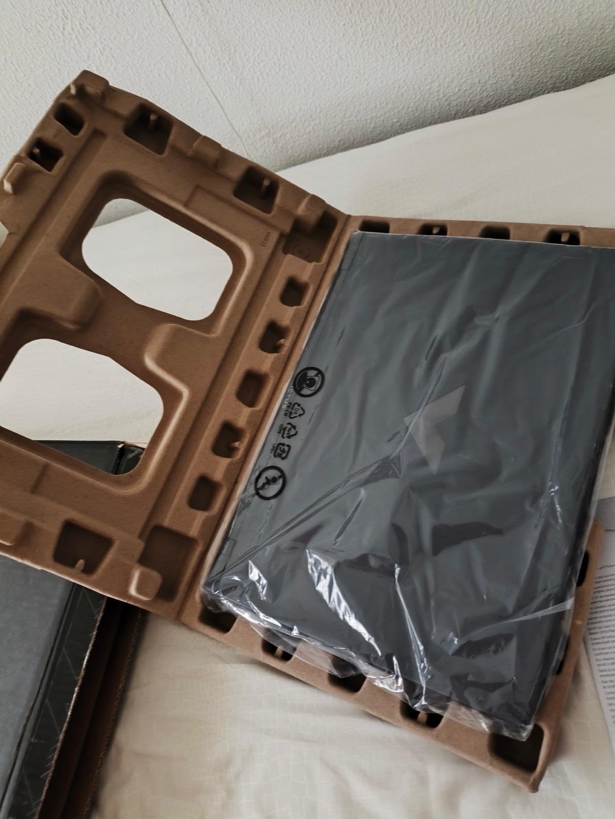 Foto 2 van HP Victus Gaming Laptop - Zo goed als nieuw