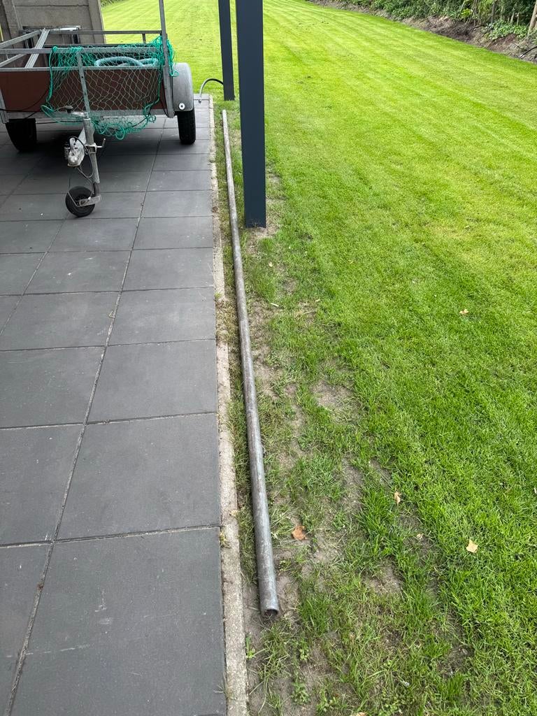 Roestvrije IJzeren Pijp - 7 Meter Lang, Telecommunicatie, Antennes en Masten, Ophalen of Verzenden, Zo goed als nieuw