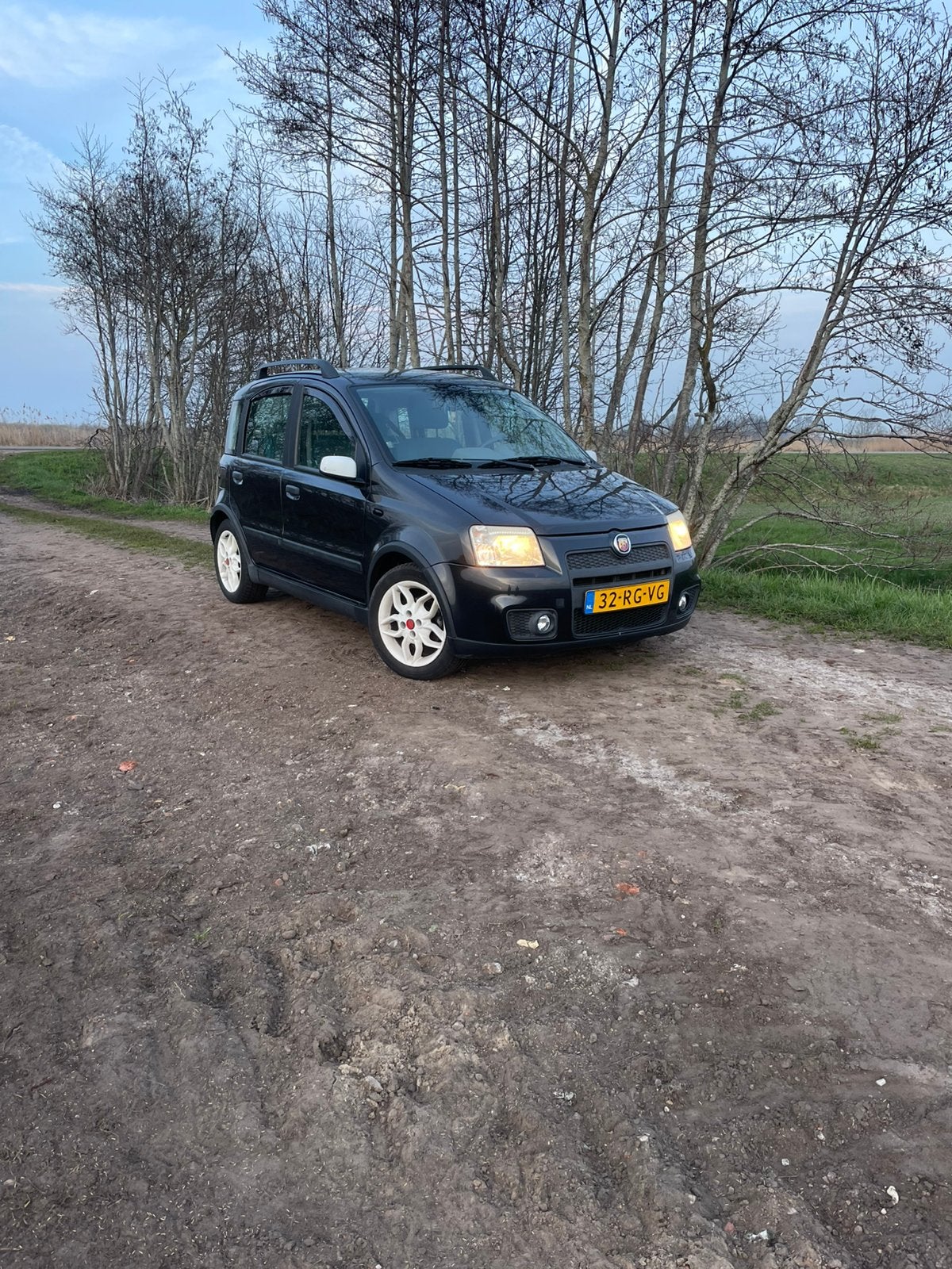 Mooie fiat panda met nieuwe apk, Voorwielaandrijving, Stof, Panda, Zwart