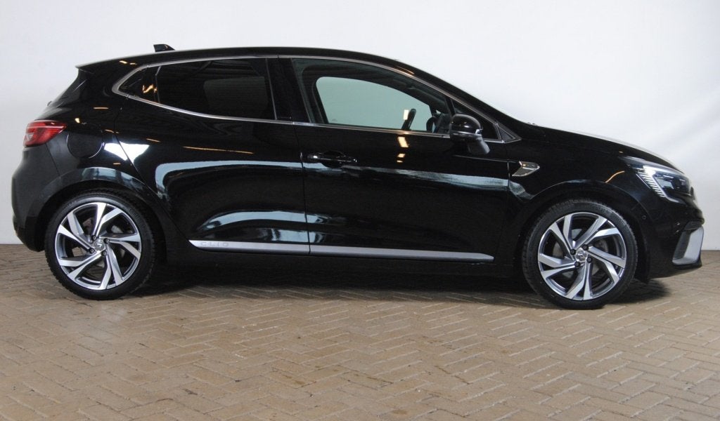 Renault Clio 1.6 ET H 140 RS Line Hybrid | 360 camera | BOSE, Gebruikt, Euro 6, 4 cilinders, Zwart