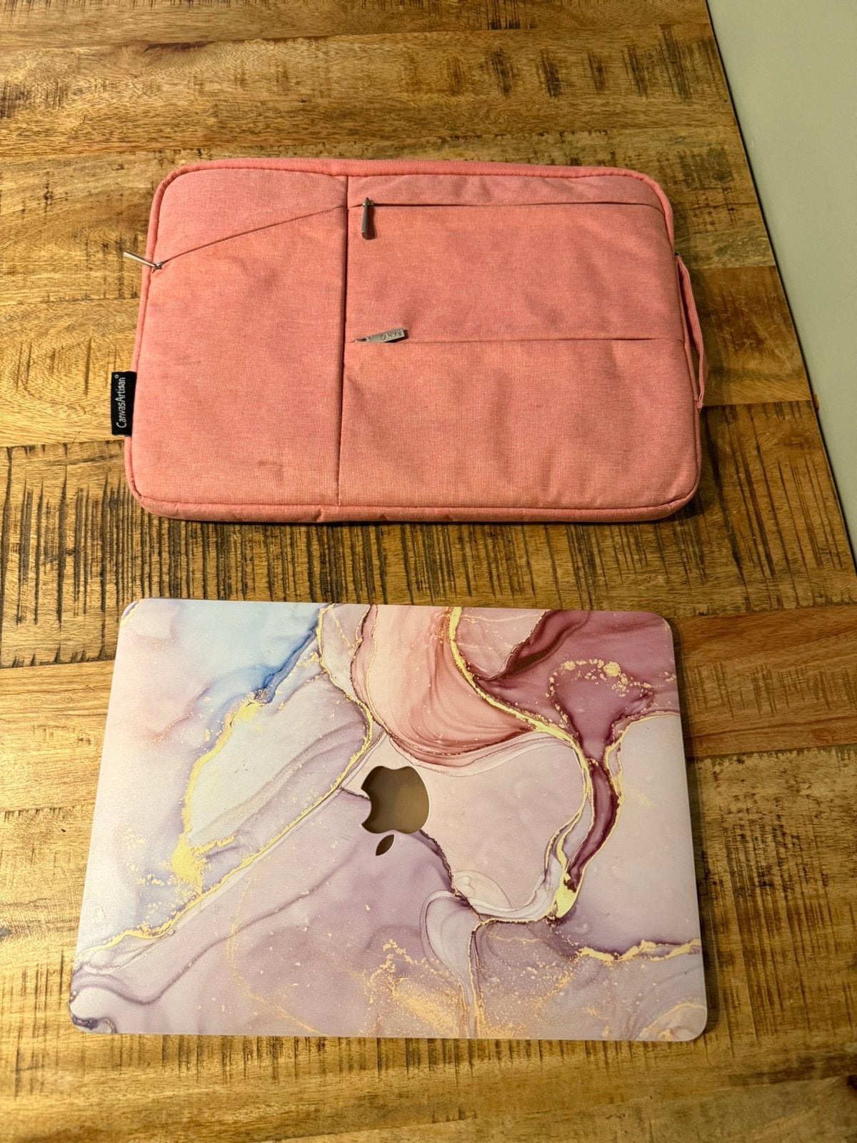 MacBook hoes  13 inch, Ophalen of Verzenden, Zo goed als nieuw