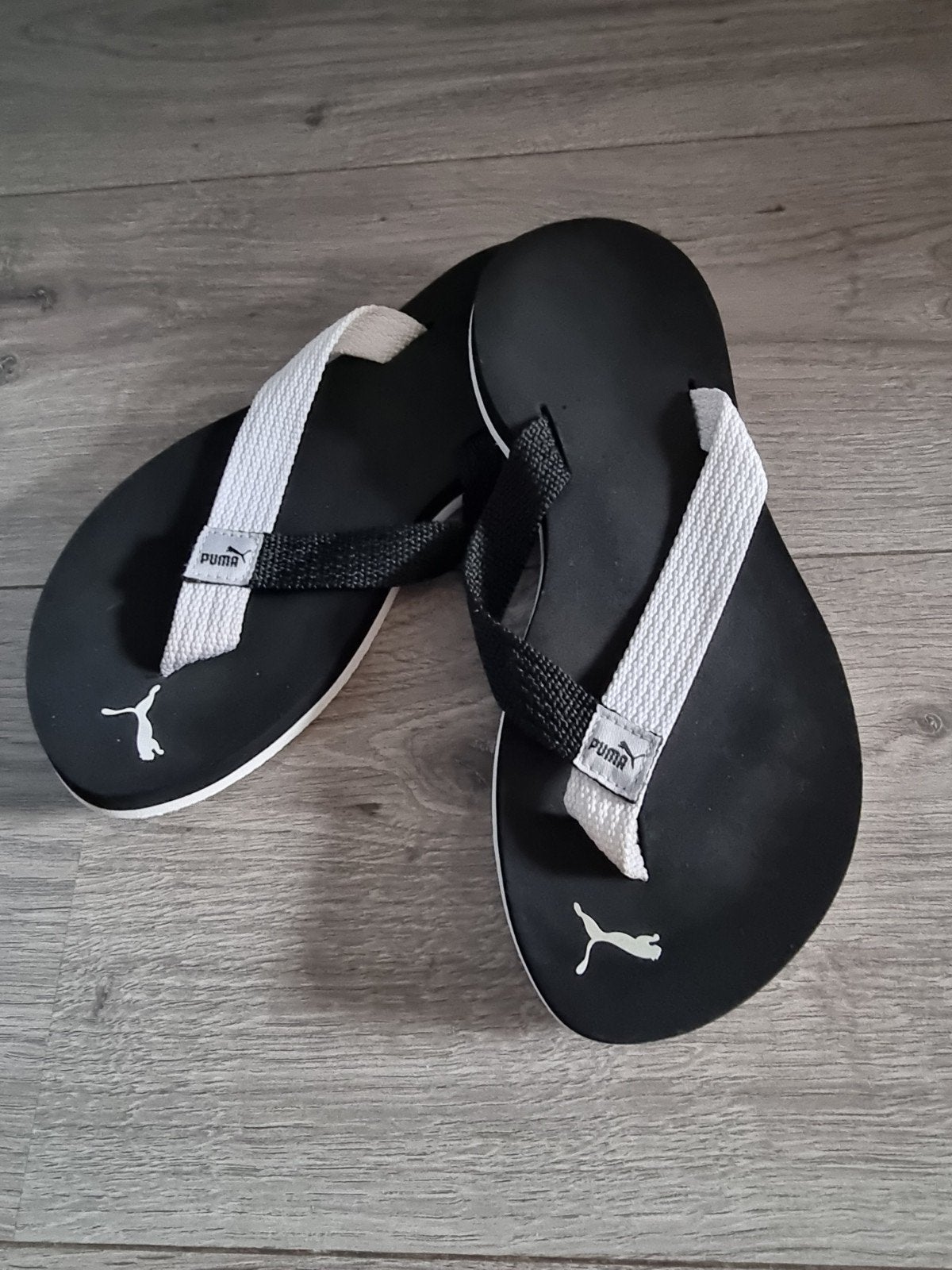 Zwart slippers Puma, maat 37 (MB1), Ophalen of Verzenden, Overige maten, Zwart