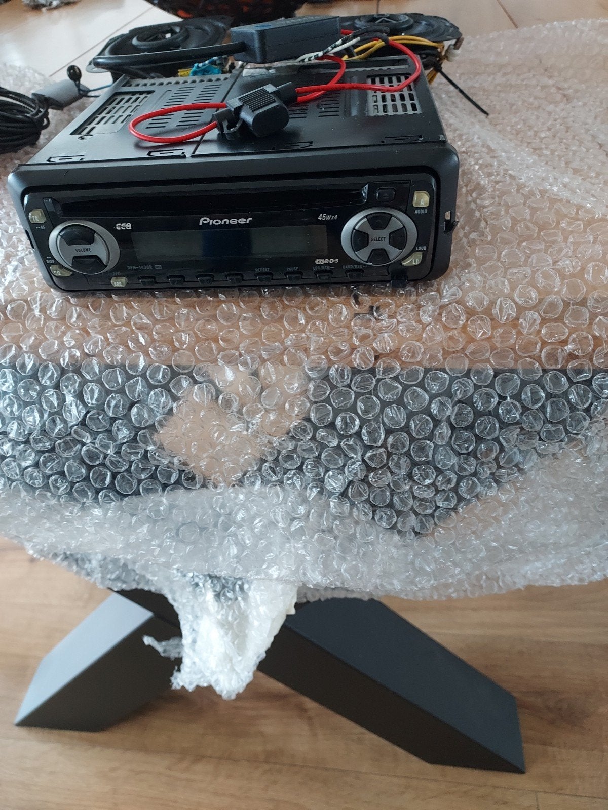 Stereo radio en CD speler incl. boxen., Motoren, Ophalen, Gebruikt