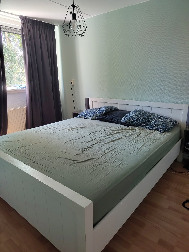 Bed wit 180x210 incl matras, Ophalen, Gebruikt, Tweepersoons, 180 cm