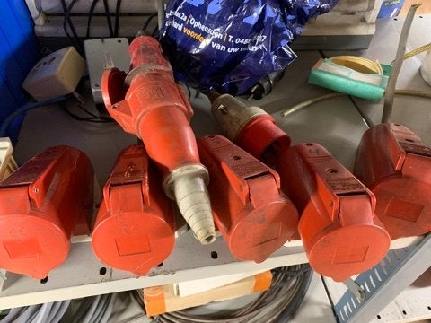 cee stopcontact wandcontactdoos contrastekker stekker, Doe-het-zelf en Verbouw, Ophalen of Verzenden, Zo goed als nieuw, Overige typen