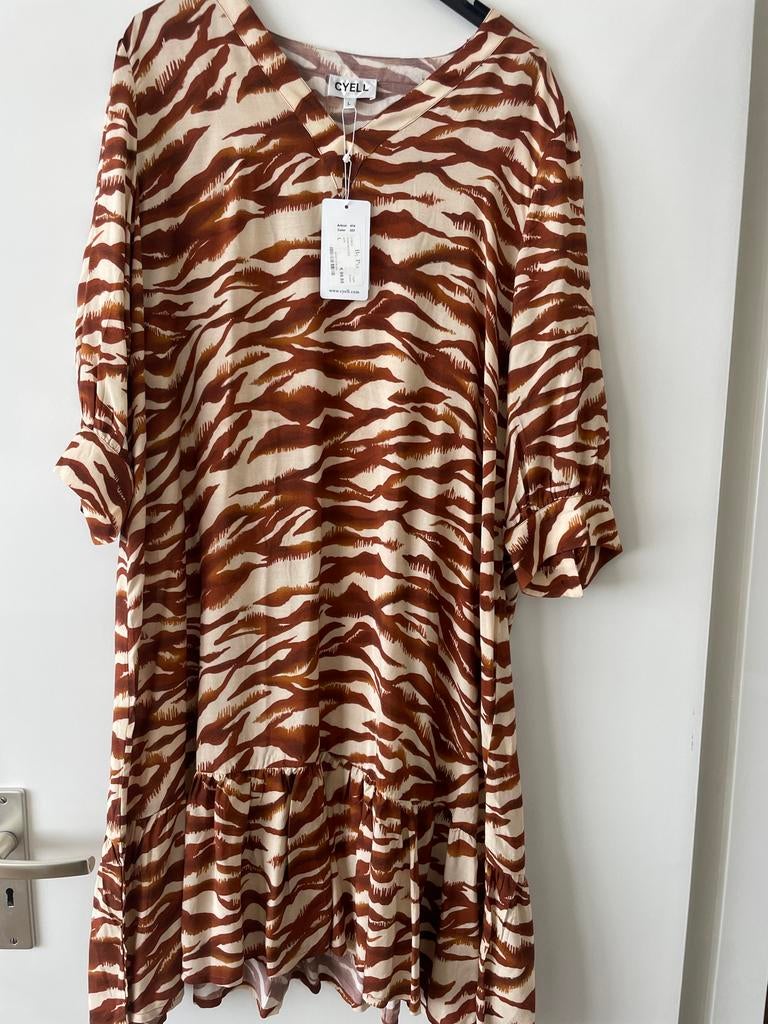Cyell Zebra Print Jurk Maat L - Nieuw met kaartje, Bruin, Maat 42/44 (L), Nieuw, Ophalen of Verzenden