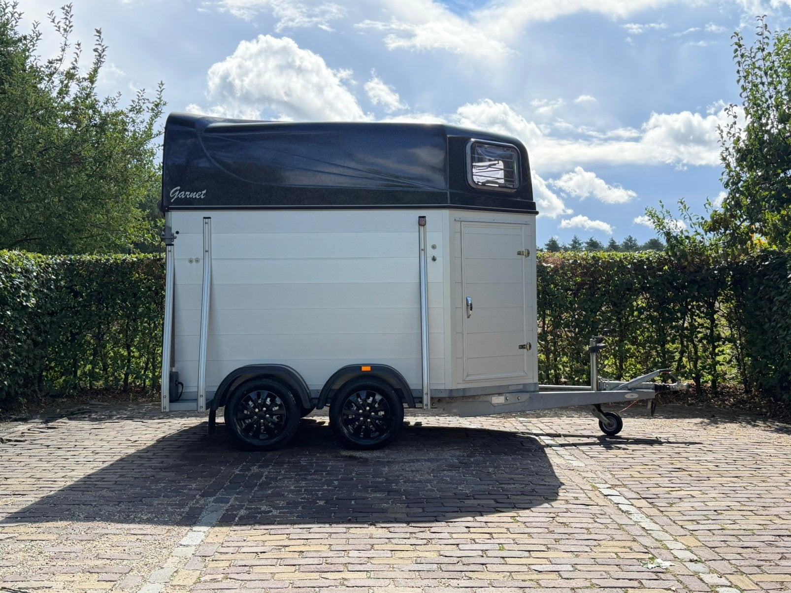 Zeer mooie 1.5 paards Xxtrail vol aluminium, Dieren en Toebehoren, Ophalen, Aluminium, Zo goed als nieuw, Info@ttpaardentrailers.nl