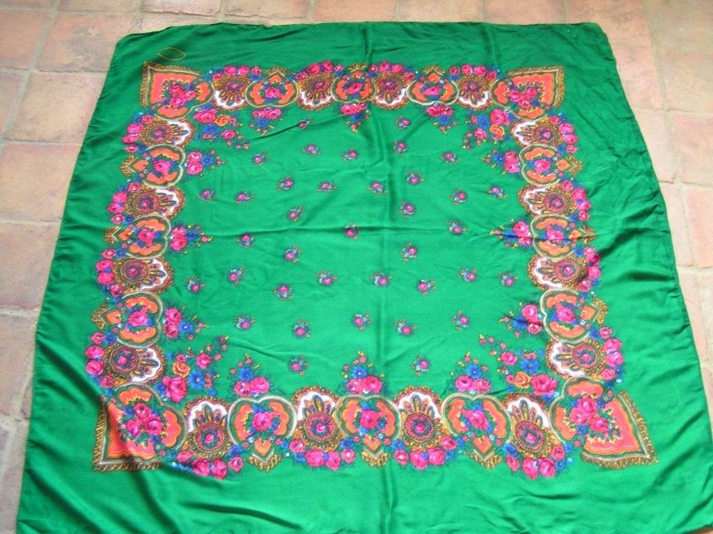 folklore sjaal nr EE 429, Verzenden, Zo goed als nieuw, Maat 46/48 (XL) of groter, Sjaal
