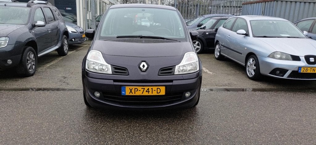 Renault Grand Modus 1.2 TCE Expression, Voorwielaandrijving, 101 pk, Gebruikt, Zwart