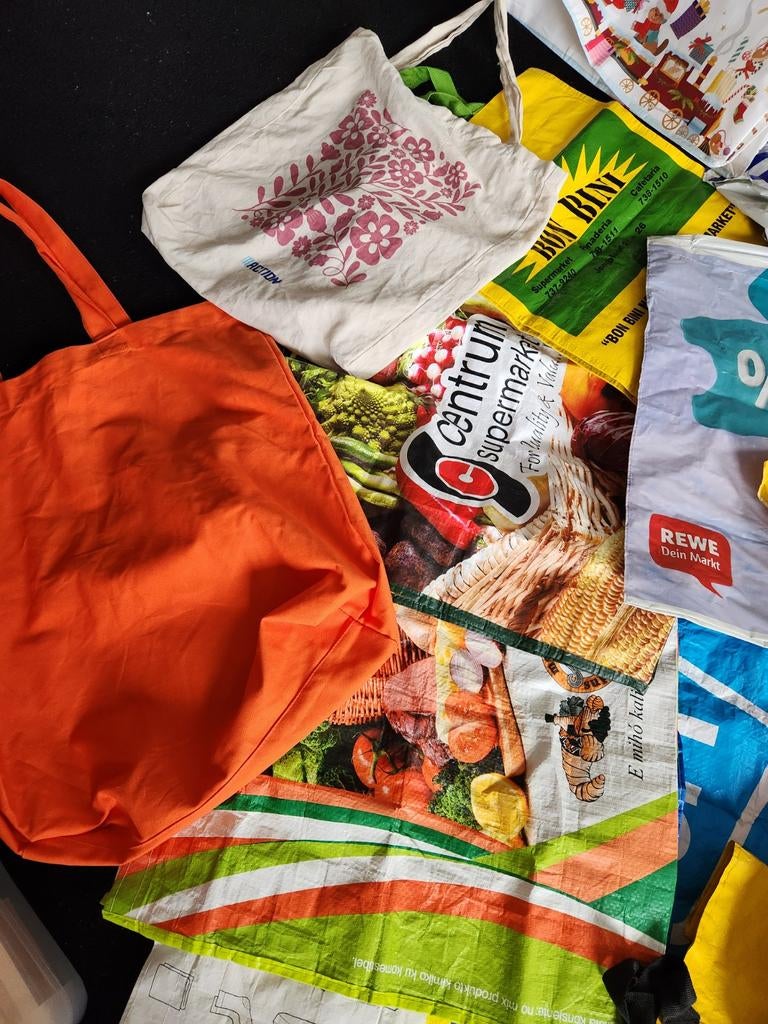 Diverse boodschappentassen ook van Curacao, Sieraden, Tassen en Uiterlijk, Ophalen of Verzenden, Overige merken