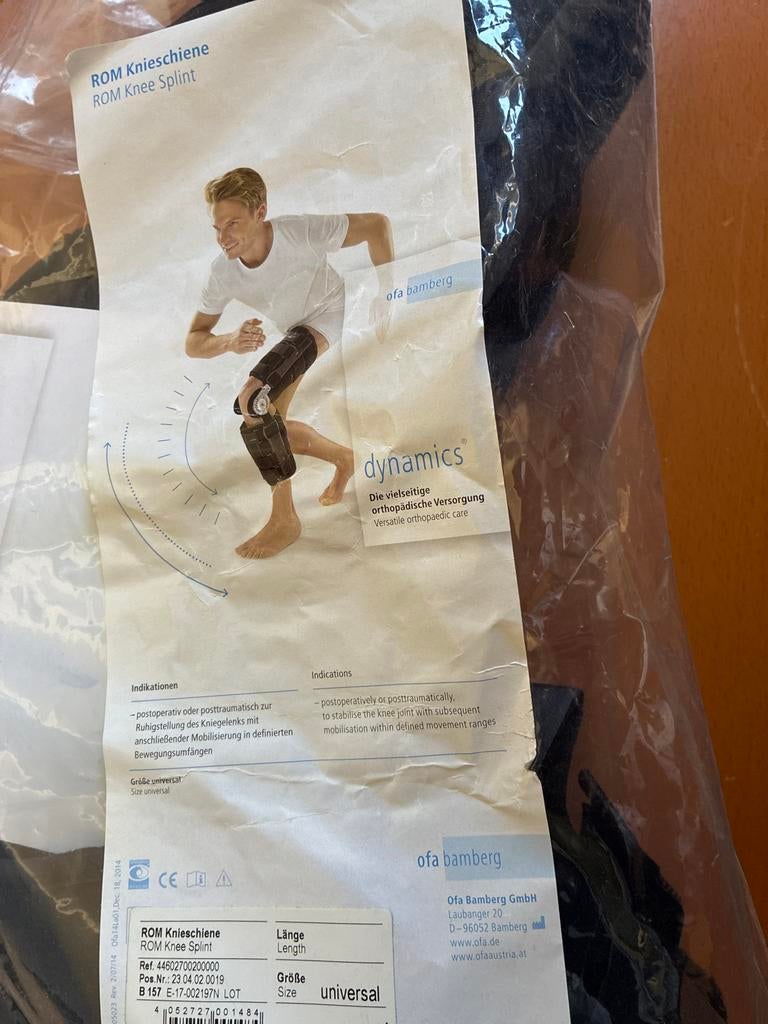 Kniespalk, Ophalen, Zo goed als nieuw