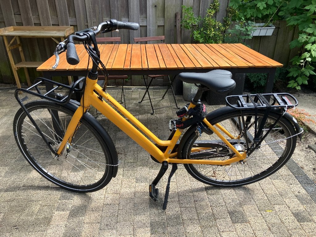 Batavus Fonk 7 28 inch - Geel - Goede staat, Ophalen, Gebruikt, Batavus, 56 cm of meer