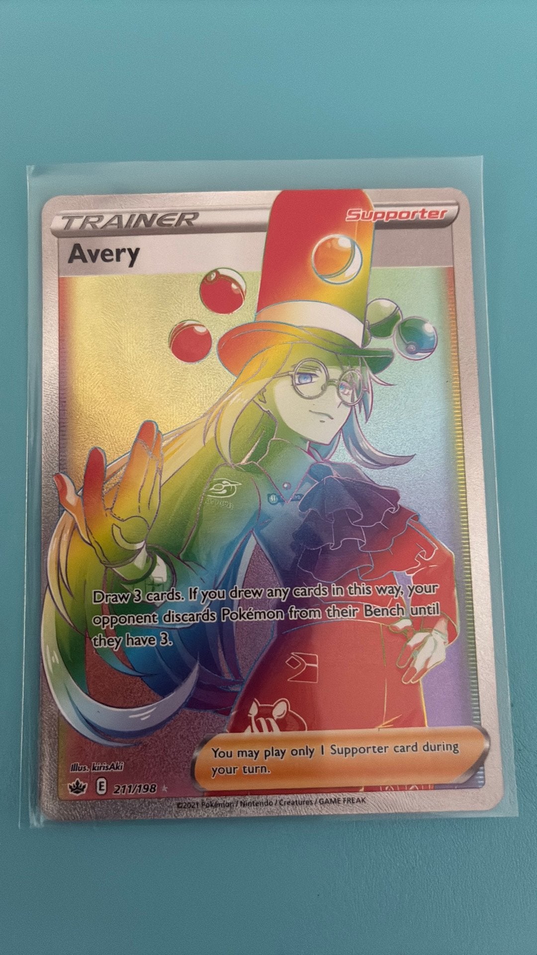 Avery 211 rainbow - Chilling Reign, Ophalen, Zo goed als nieuw