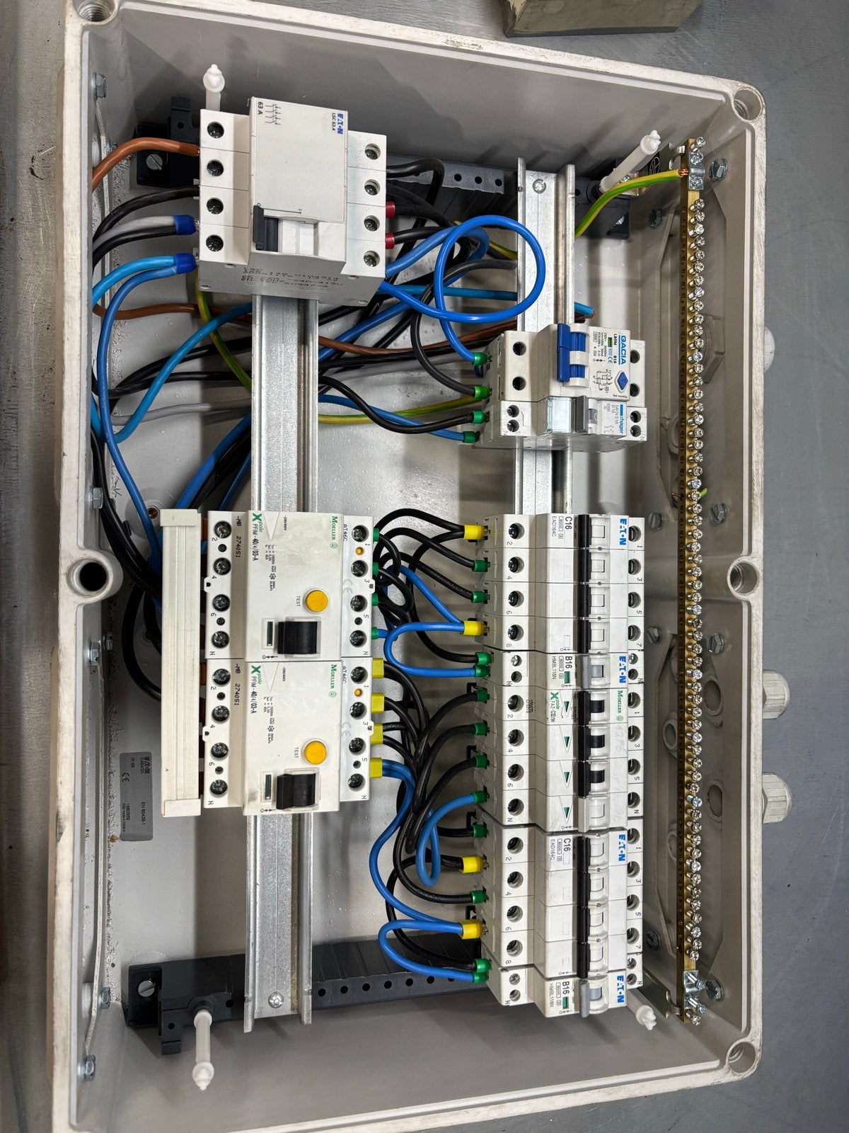 Eaton 63A Verdeelkast - Complete Groepenkast, Ophalen of Verzenden, Gebruikt, Eaton, Groepenkast