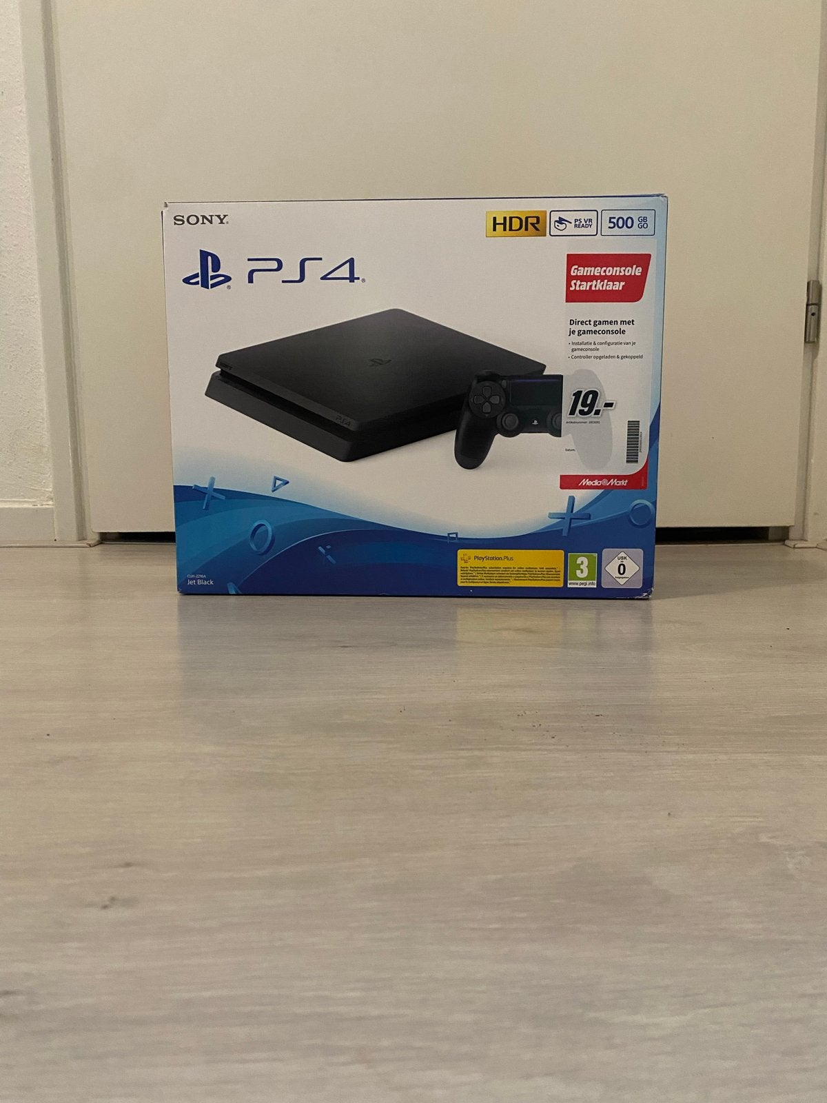 Sony PlayStation 4 Slim 500GB met 2 controllers en 4 games, Met 2 controllers, Ophalen of Verzenden, Zo goed als nieuw, Slim