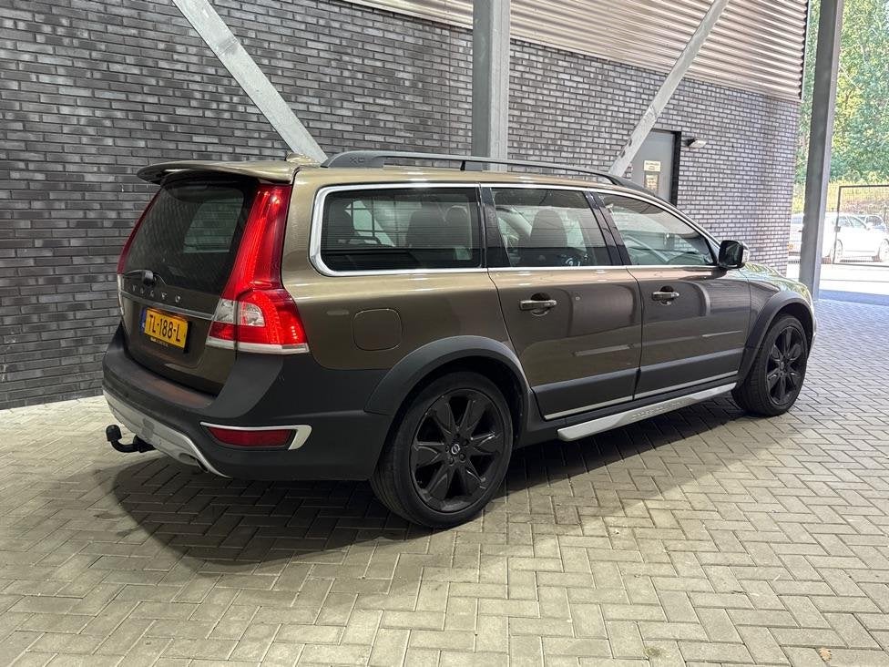 Volvo XC70 2.4 D4 Polar+ | Schuifdak | Trekhaak | Memory | S, Auto's, Volvo, Automaat, Gebruikt, Euro 6, 197 €/maand