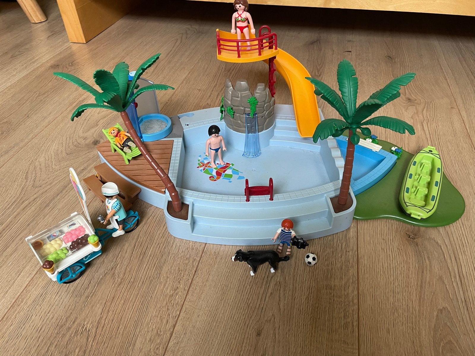 PLAYMOBIL Zwembad met glijbaan en ijscokar, Ophalen, Gebruikt, Jongen of Meisje