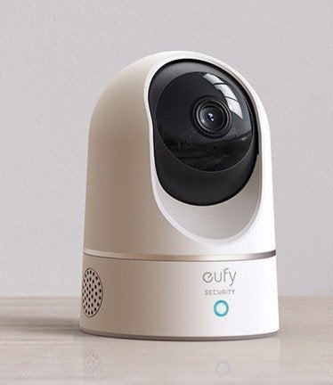 TK : 2 x Eufy Indoor Cam 2K Pan & Tilt, Ophalen of Verzenden, Zo goed als nieuw