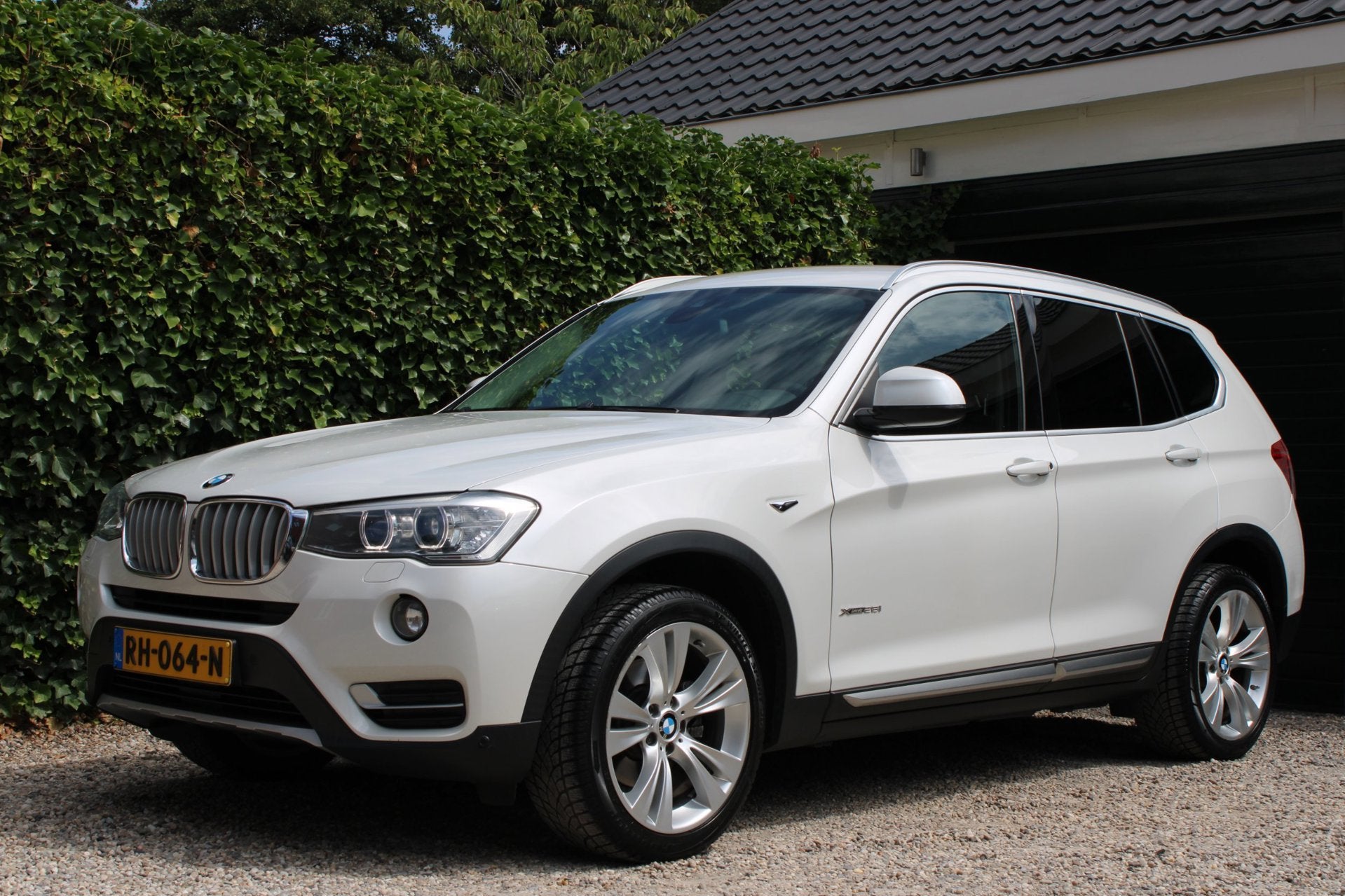 BMW X3 XDrive28i High Executive | 245 PK | Achteruitrijcamer, Auto's, Automaat, Gebruikt, 4 cilinders, 2000 kg