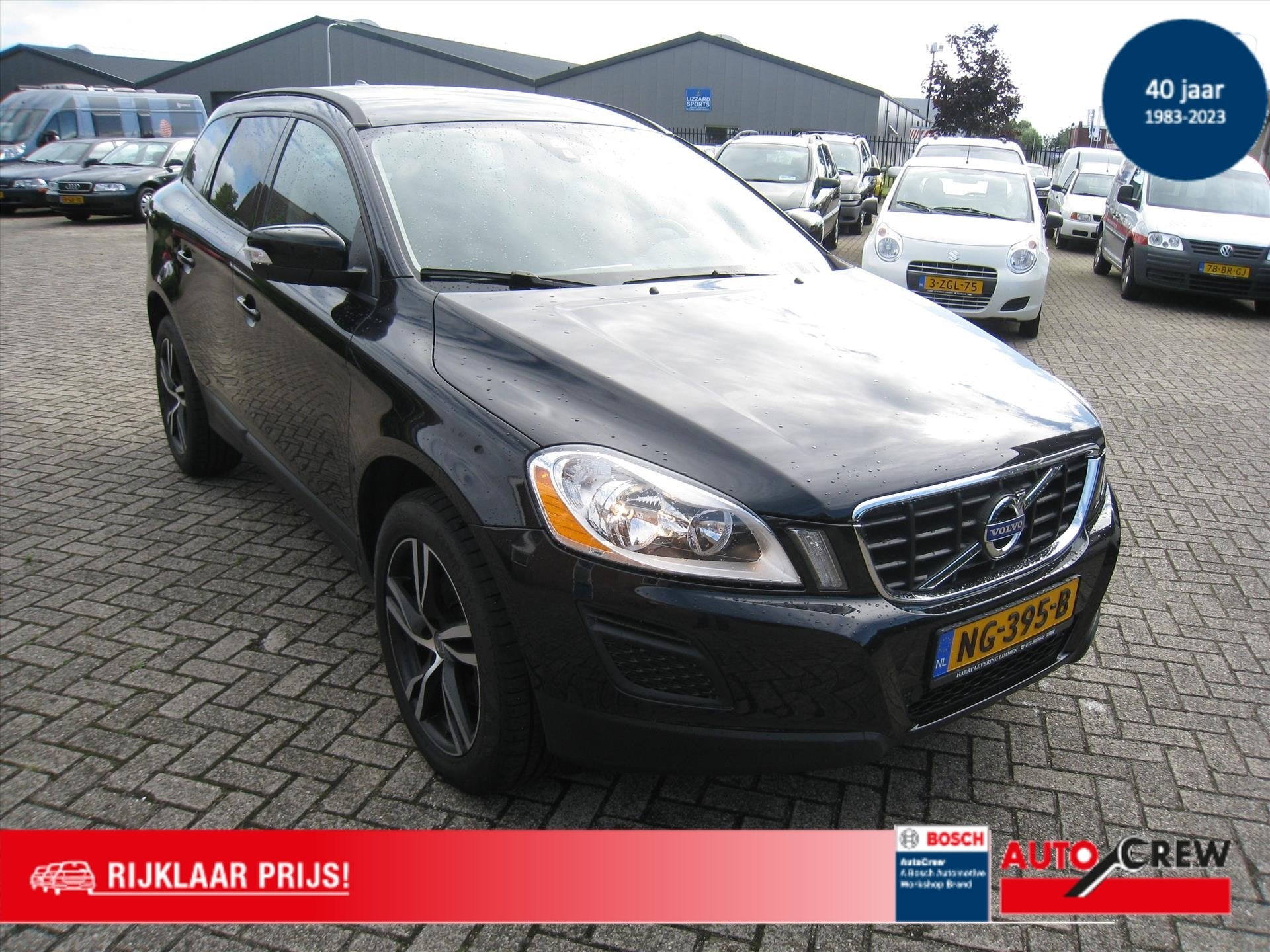 VOLVO XC60 D3 Kinetic, Auto's, Volvo, Gebruikt, Zwart, 1984 cc, Particulier