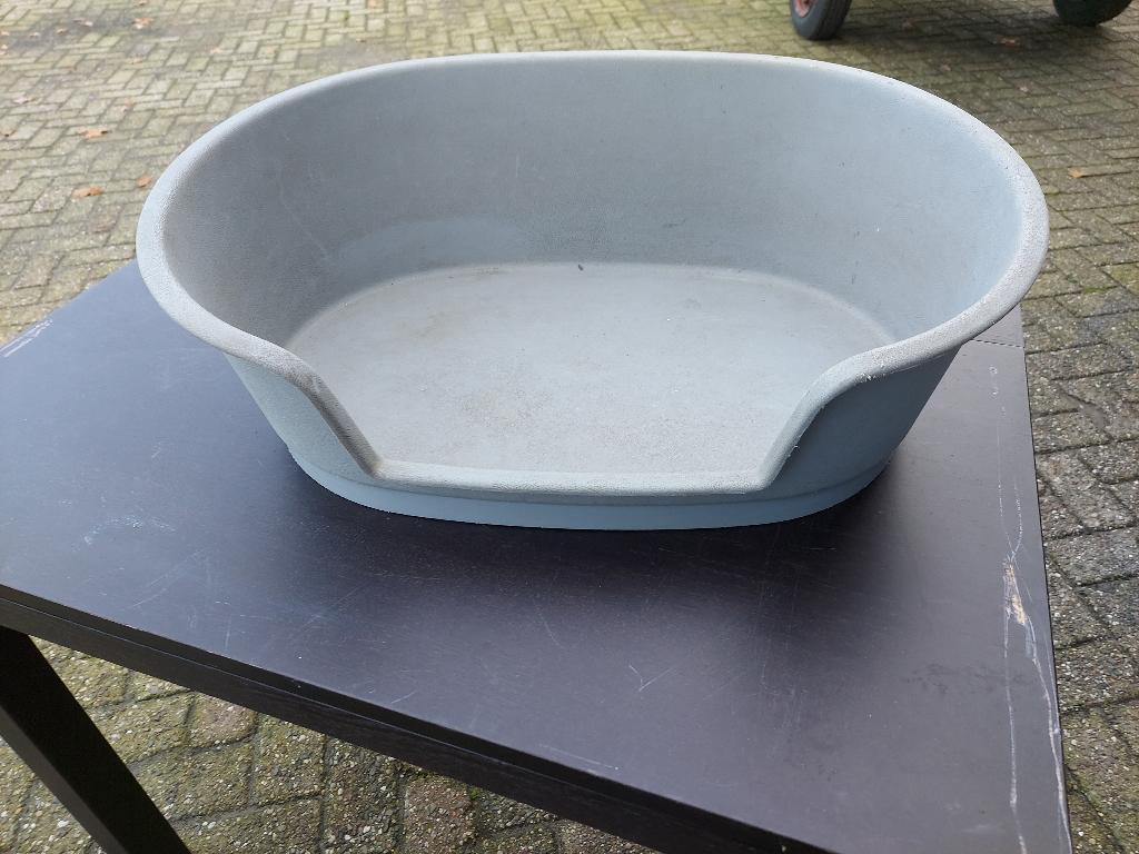 hondenmand hondebak kunststof honde bak, Dieren en Toebehoren, Ophalen of Verzenden, Zo goed als nieuw, Polyester