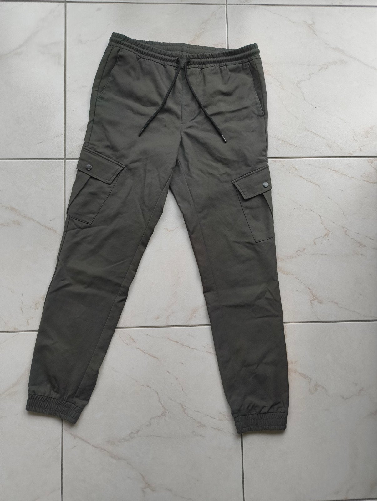 Daily Aesthetikz Cargo Jogger - Groen L, Kleding | Heren, Overige maten, Ophalen of Verzenden, Daily Aesthetikz, Gedragen