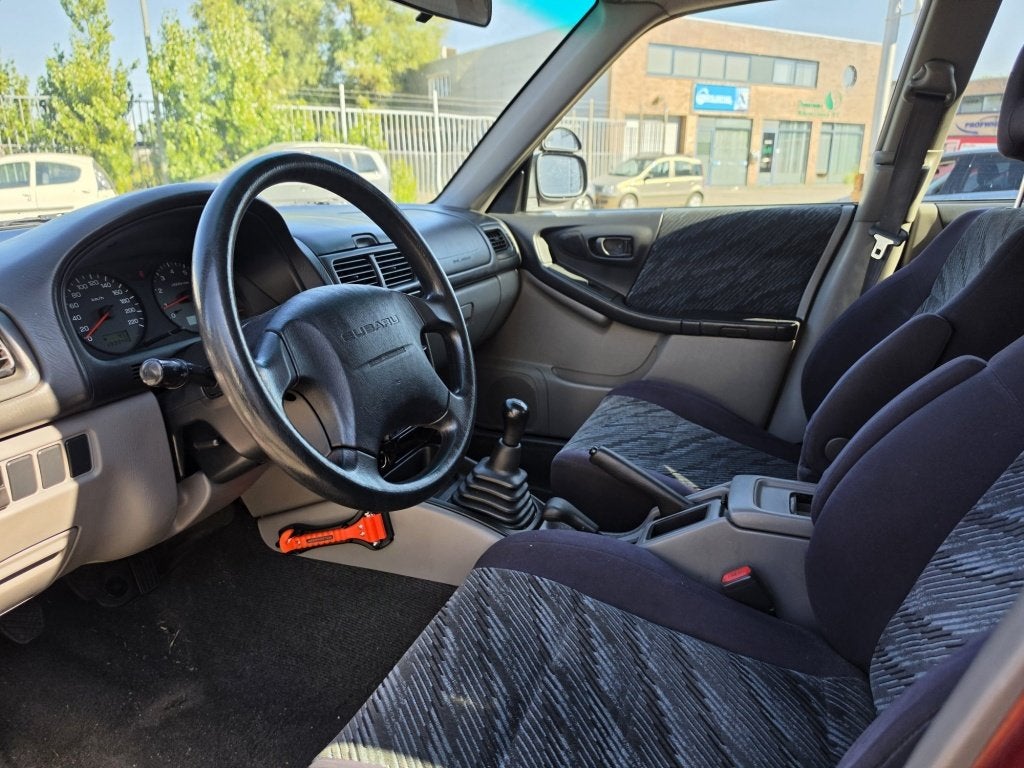 Subaru Forester 2.0 AWD 4x4 Nieuwe APK ✅ (bj 2001), Auto's, Subaru, 1994 cc, 125 pk, Gebruikt, 4 cilinders