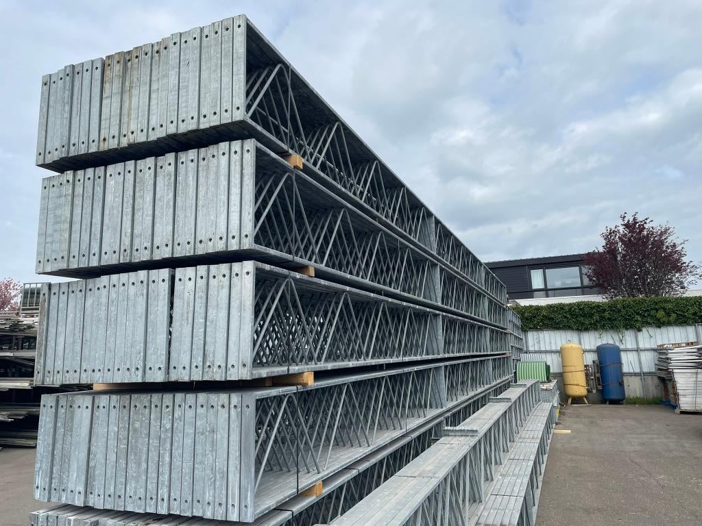 Traliespanten | Lengte= 12.680 mm | Hoogte=540 mm, Doe-het-zelf en Verbouw, Ophalen, Gebruikt, IJzer