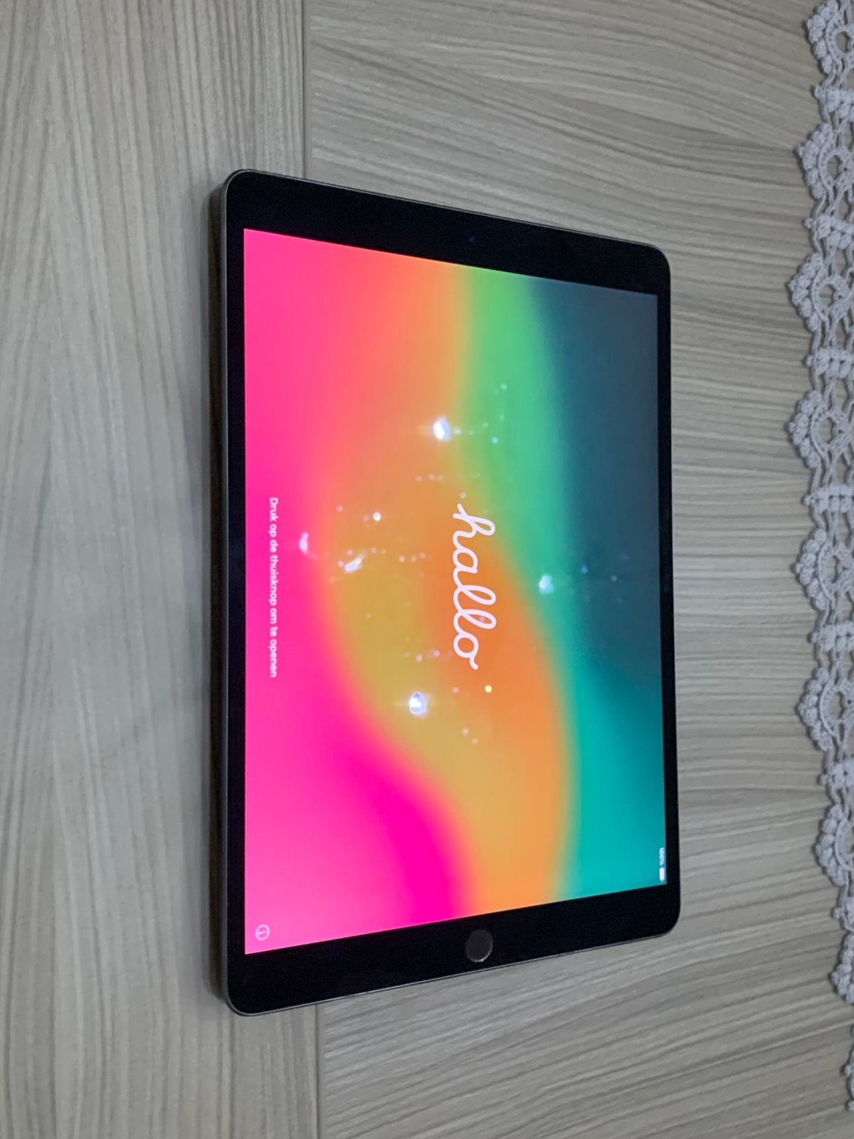Apple iPad Air (2019) - 3e generatie – 64GB - Wi-Fi, Computers en Software, Apple iPad, Zo goed als nieuw, 64 GB, Ophalen