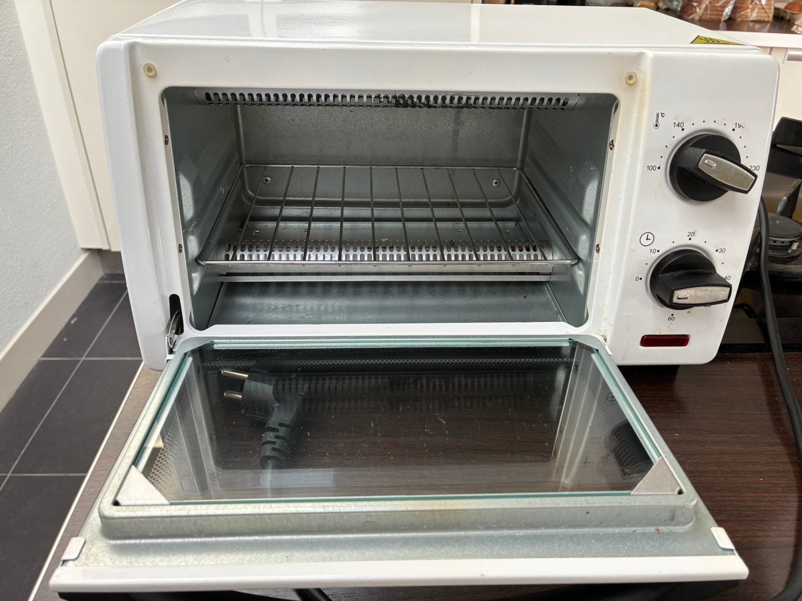 Fijn oventje voor camping of studenten kamer, Ophalen, Zo goed als nieuw, Minder dan 45 cm