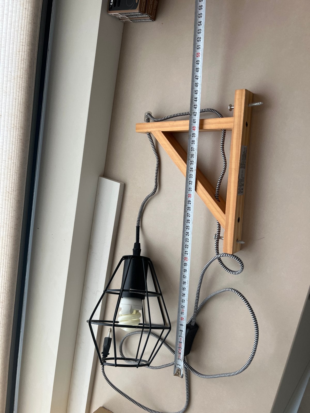 Wandlampje zgan - Houten frame, zwart metalen kapje, Ophalen, Met snoer/stekker, Zwart, Zo goed als nieuw