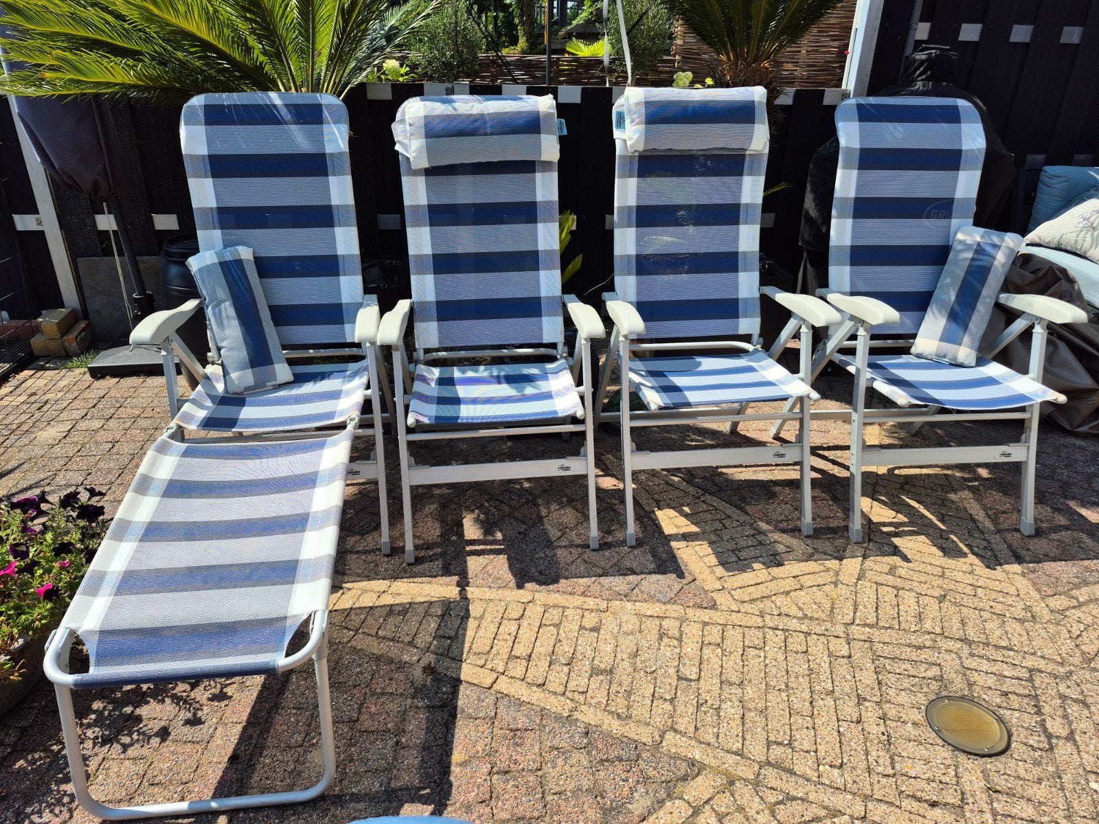4 campingstoelen / standenstoelen / voetensteun, Ophalen, Gebruikt, Campingstoel