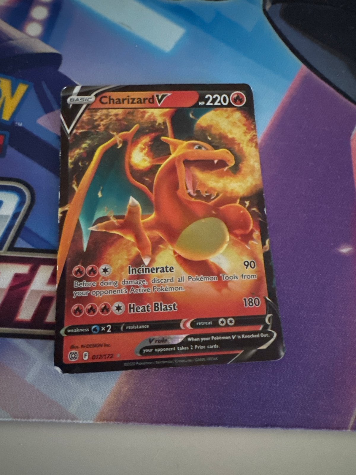 Pokémon Kaart Charizard V 017/172, Ophalen of Verzenden, Gebruikt, Losse kaart