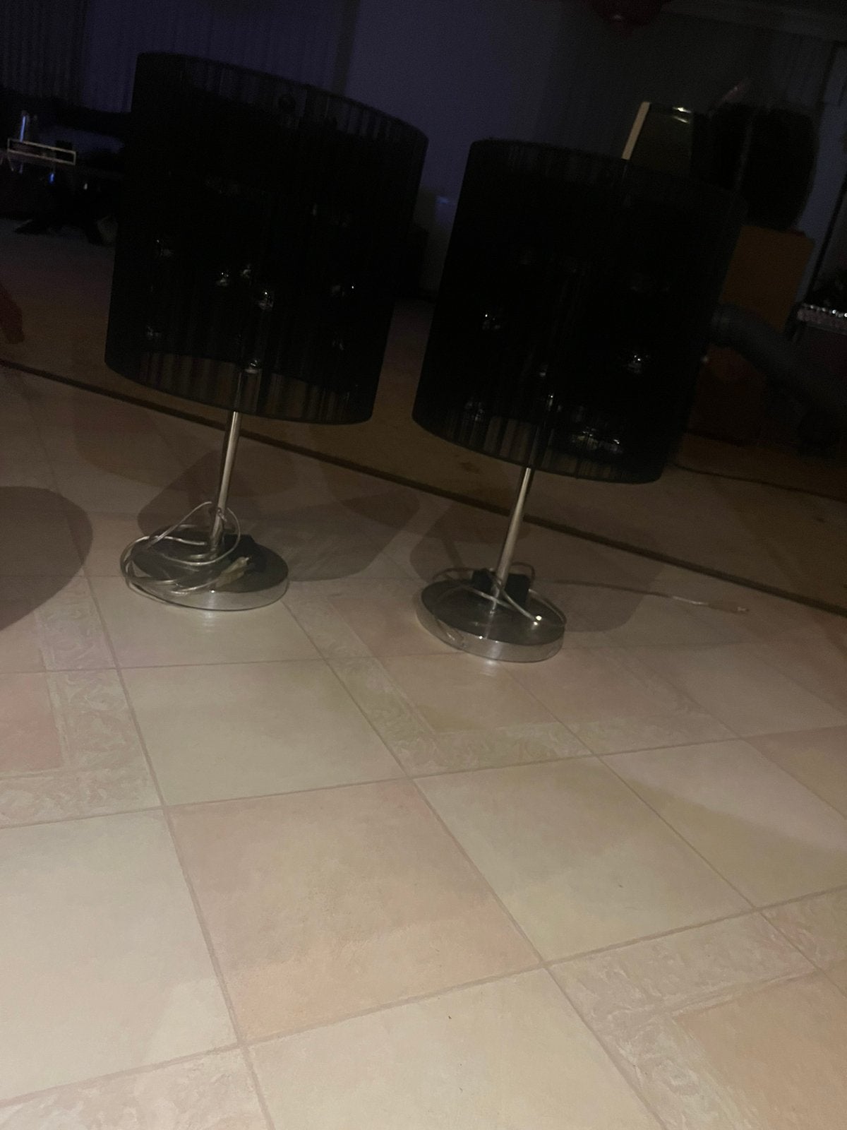 Te koop 2 mooie lampen, Ophalen of Verzenden, Zo goed als nieuw, Overige materialen, 50 tot 75 cm