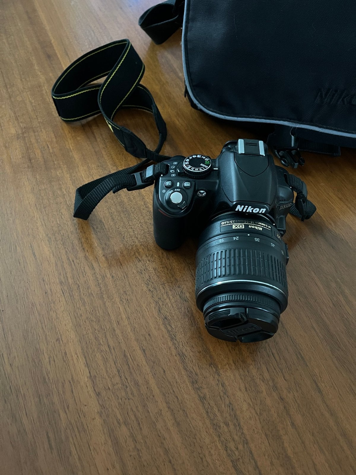 Nikon D3100 Spiegelreflexcamera met origiginele tas, Spiegelreflex, Beeldstabilisatie, Nieuw, Ophalen of Verzenden
