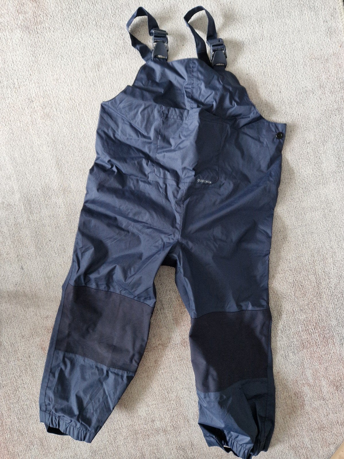 Quechua waterdichte regenbroek met bretels, Caravans en Kamperen, Ophalen of Verzenden, Zo goed als nieuw