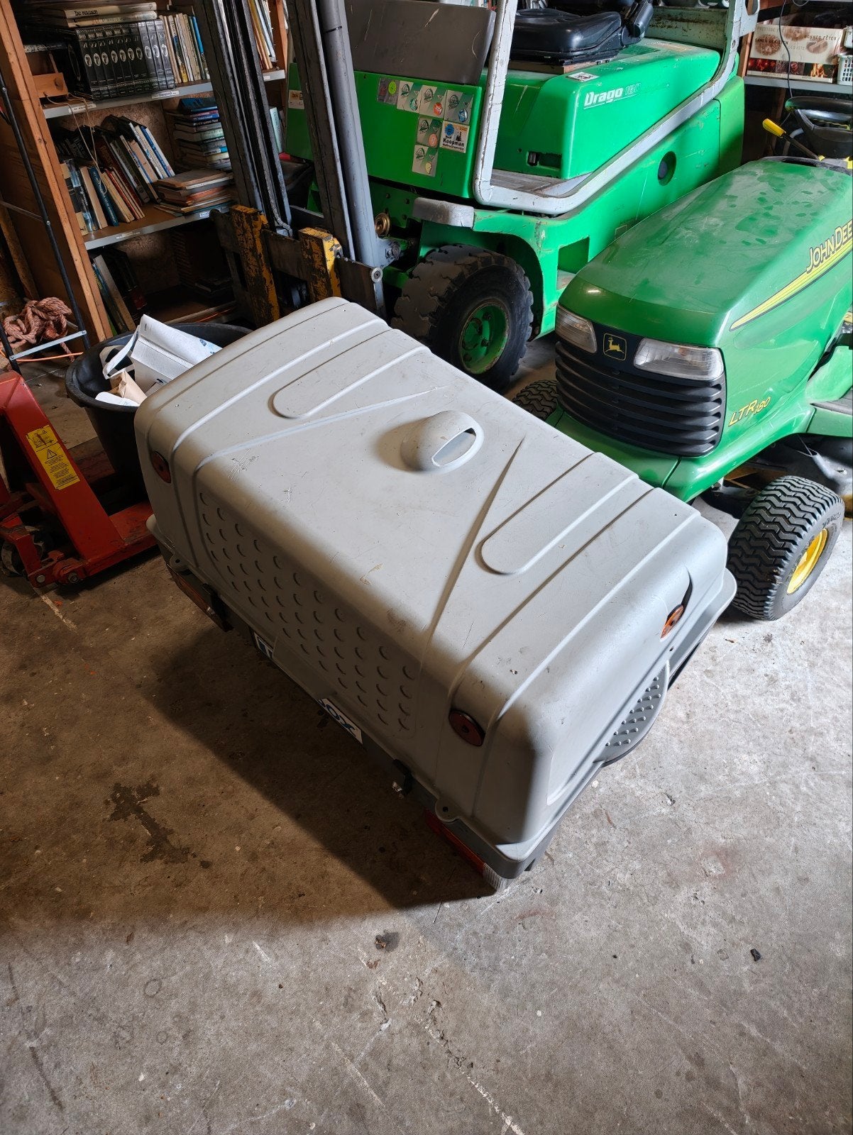 towbox v1 trekhaakbox trekhaakkoffer te huur