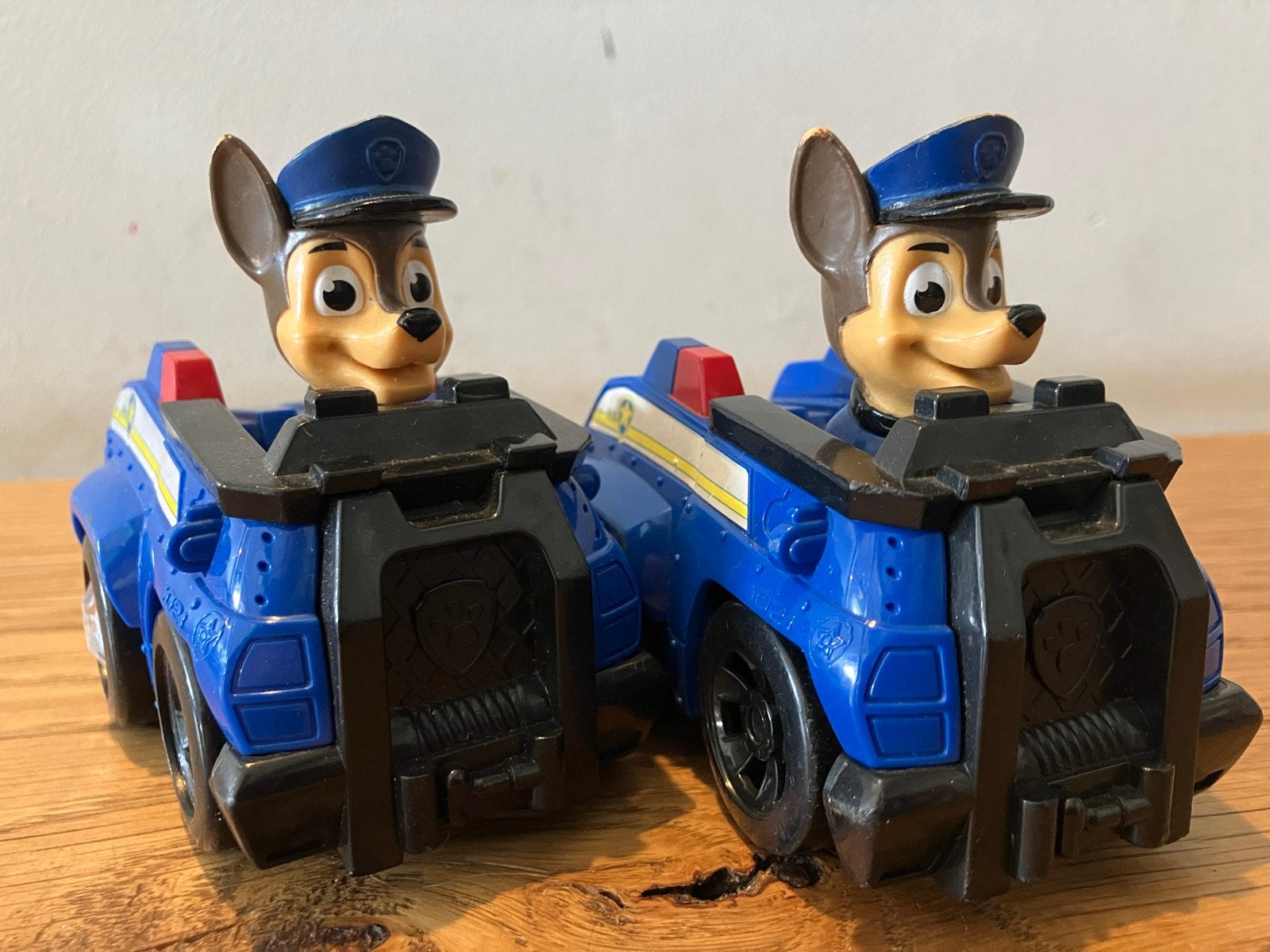 2x Paw Patrol Chase Politie Auto Speelgoed, Ophalen, Gebruikt